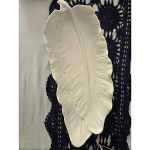 Vintage Cailf USA WP 360 White‎ 2 Leaf Banana Leaf Plater